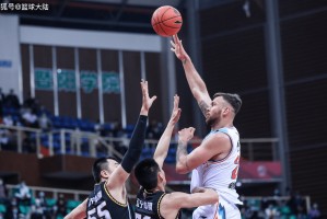 金年会-关于里程碑夜辽宁本钢队长鼓劲；欧冠加时末段刷纪录；引发热议；赛程密集仍需轮换的信息