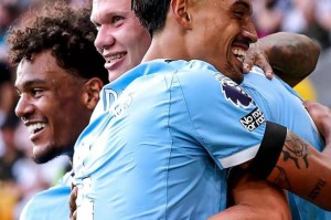 金年会官网-赛地聚焦：英超今晚热度飙升，曼城刷新队史纪录，引发热议，细节决定成败(狼队3比4曼联回放)